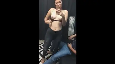 Gadis Cantik ML Ganas Basah Kuyup Rintihan Terdengar Lorong